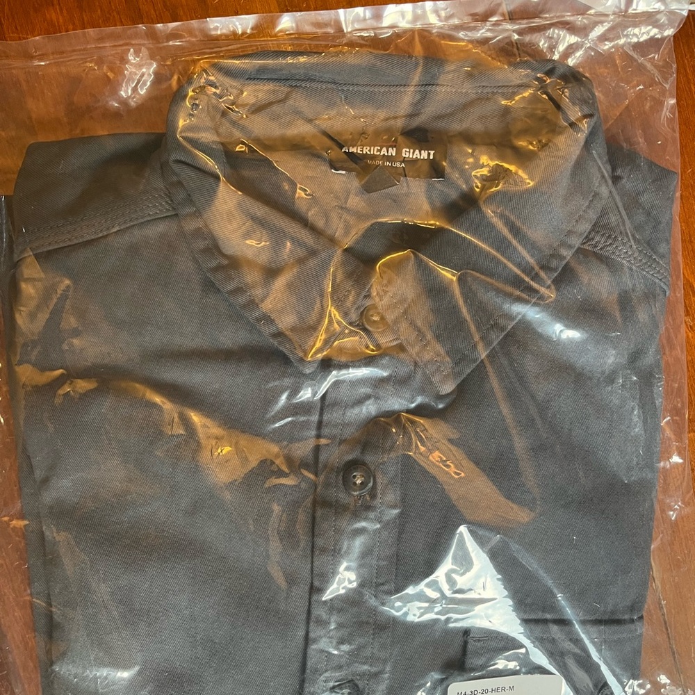 American Giant Highway Short in Heron (dark gray) - new in bay